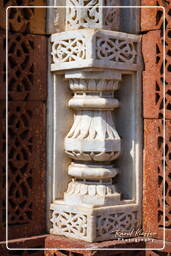 Qutb Minar (124)