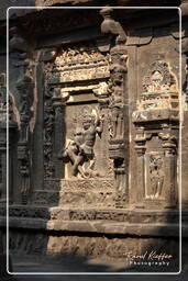 Grotte 16 (Temple de Kailâsanâtha), Grottes d’Ellora (160)