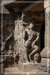 Grotte 16 (Temple de Kailâsanâtha), Grottes d’Ellora (178)