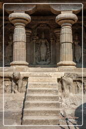Grotte 16 (Temple de Kailâsanâtha), Grottes d’Ellora (179)