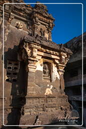 Grottes d’Ellora (671) Grotte 16 (Temple de Kailâsanâtha)