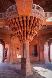 Diwan-i-Khas, Fatehpur Sikri (50)