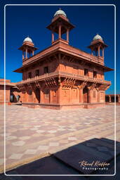 Diwan-i-Khas, Fatehpur Sikri (126)