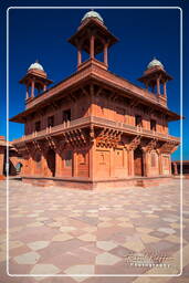 Diwan-i-Khas, Fatehpur Sikri (131)