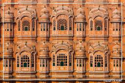 Jaipur (592) Hawa Mahal (Palazzo dei Venti)