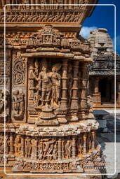 Sahasra Bahu Temples, Nagda (27)