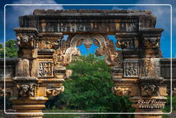 Sahasra Bahu Temples, Nagda (36)