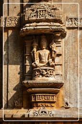 Sahasra Bahu Temples, Nagda (132)