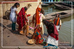 Varanasi (378) Ganges