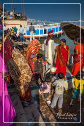 Varanasi (432) Ganges