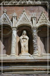Santa Maria di Collemaggio, L’Aquila (47)