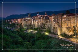Sant’Agata de’ Goti (493)