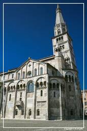 Modène (68) Duomo