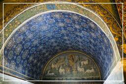 Ravenna (74) Mausoleo di Galla Placidia