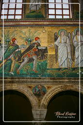 Sant’Apollinare Nuovo, Ravenna (92)