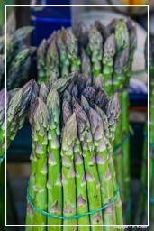 Campo dei Fiori (38) Market - Green asparagus