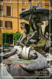 Fountain of the Tortoises (30)