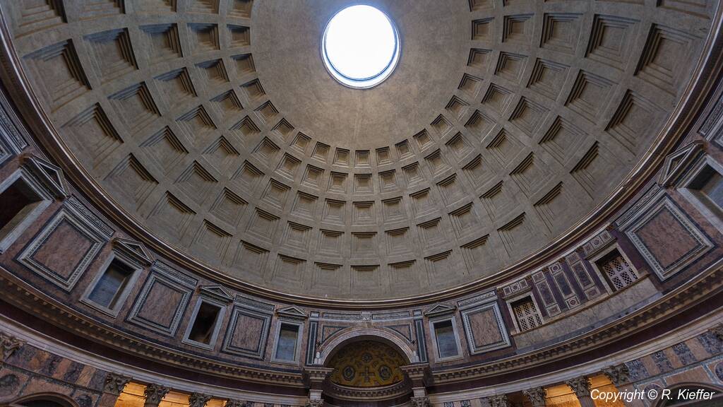 Pantheon (52)