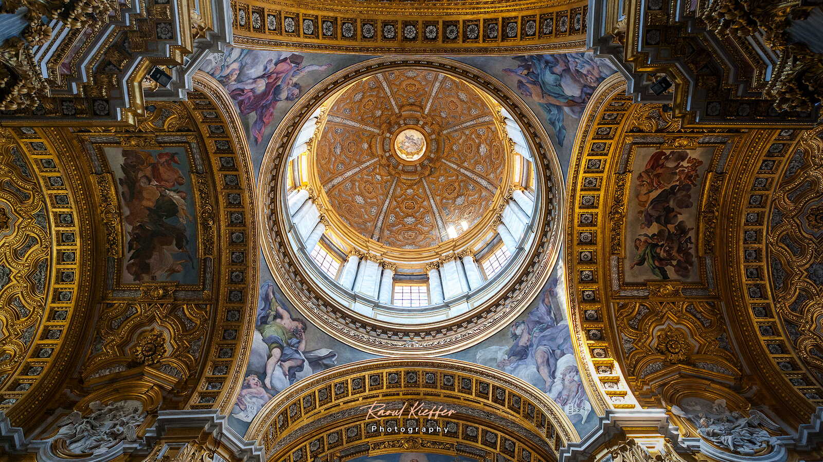 Santi Ambrogio e Carlo al Corso