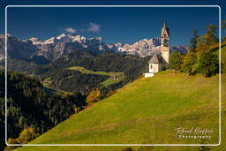 Dolomiti (198) Chapelle Sainte-Barbe (La Valle)