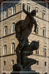 Florencia (106) Piazza della Signoria - Violación de la sabina de Giambologna