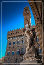 Florenz (107) Piazza della Signoria - Giambolognas Raub der Sabiner