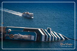 Costa Concordia, Isola del Giglio (500)