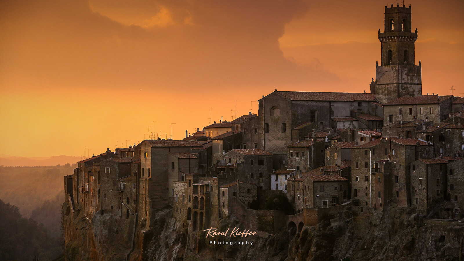 Pitigliano
