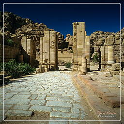 Petra (37) Porta ad Arco