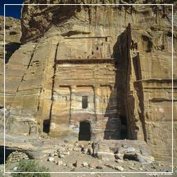 Petra (42) Tomba della Seta