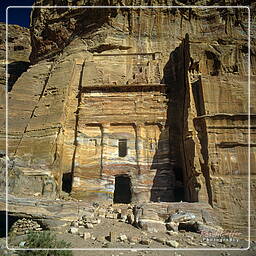 Silk Tomb, Petra (42)
