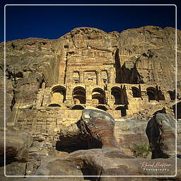 Petra (51) Urn Tomb