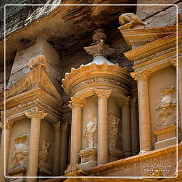 Khazneh, Petra (106)