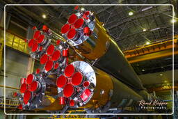 Mating Block E on Soyuz Packet, GIOVE-B launch campaign (5082)