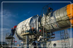 Soyuz rollout, GIOVE-B launch campaign (5239)
