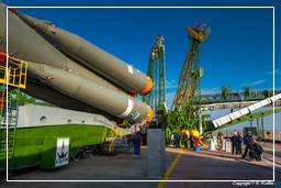 GIOVE-B launch campaign (5243) Soyuz rollout