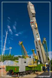 Campaña de lanzamiento GIOVE-B (5296) Rollout de Soyuz