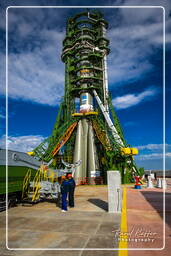 Soyuz rollout, GIOVE-B launch campaign (5396)
