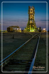 Soyuz launch day, GIOVE-B launch campaign (5692)