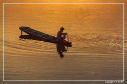 Don Khong Island (528) Fishing on the Mekong