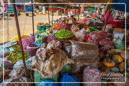 Pakse (19) Mercato di Pakse