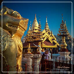 Shwezigon, Myanmar (311)