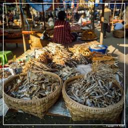 Birmanie (360) Bagan - Market
