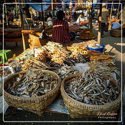 Birmanie (360) Bagan - Market