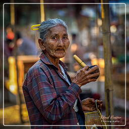 Myanmar (368) Bagan - Market