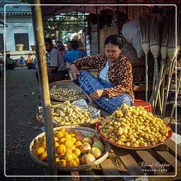 Myanmar (371) Pagan - Market