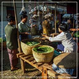 Birmania (381) Bagan - Market