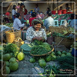 Bagan - Market, Myanmar (383)