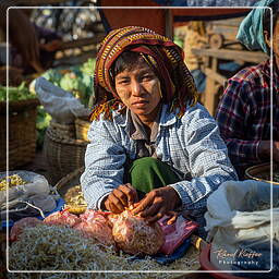 Bagan - Market, Myanmar (394)