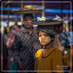 Birmania (405) Bagan - Market